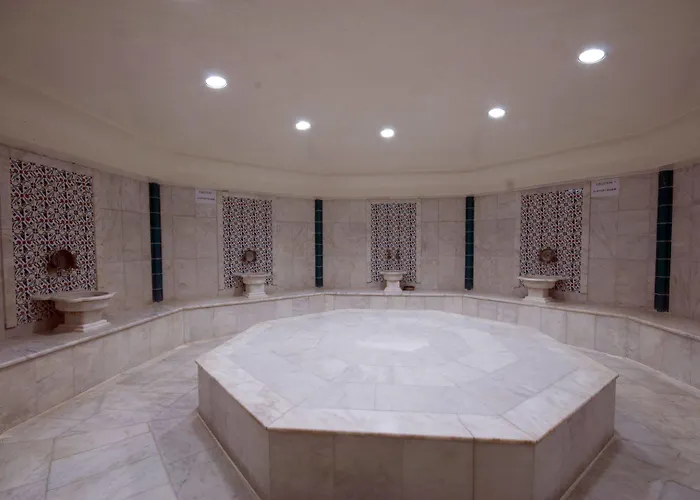 Hotel Grand Aquarium 4*