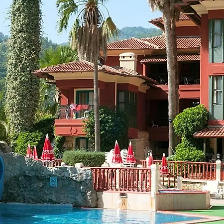 Grand Aquarium Hotell