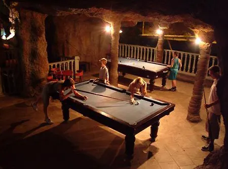 Grand Aquarium Hotel