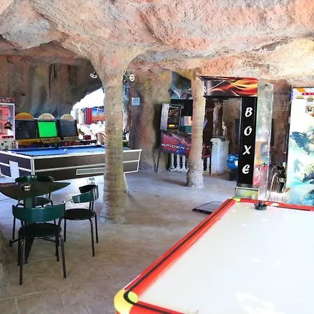 Grand Aquarium Отель