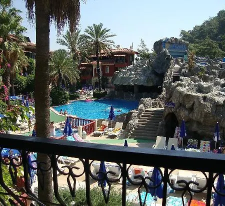 Grand Aquarium 4* İçmeler
