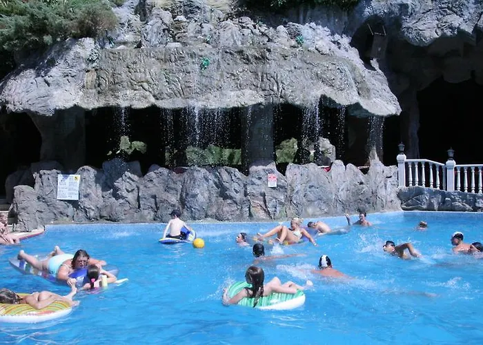 호텔 Grand Aquarium 이츠멜레르