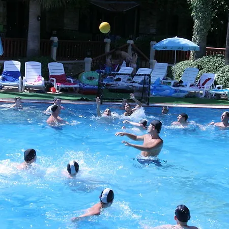 Hotel Grand Aquarium Icmeler