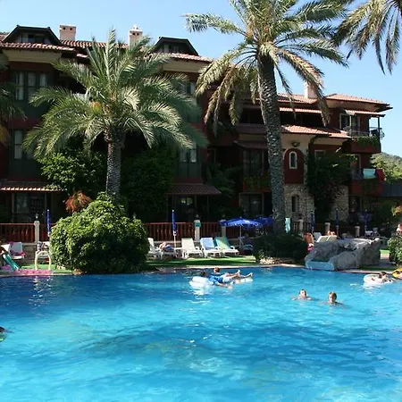 Grand Aquarium 4* Icmeler