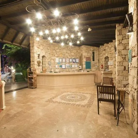 Otel Grand Aquarium İçmeler